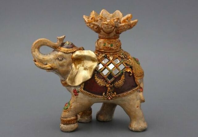 elephant amulet - symbol of longevity and wisdom